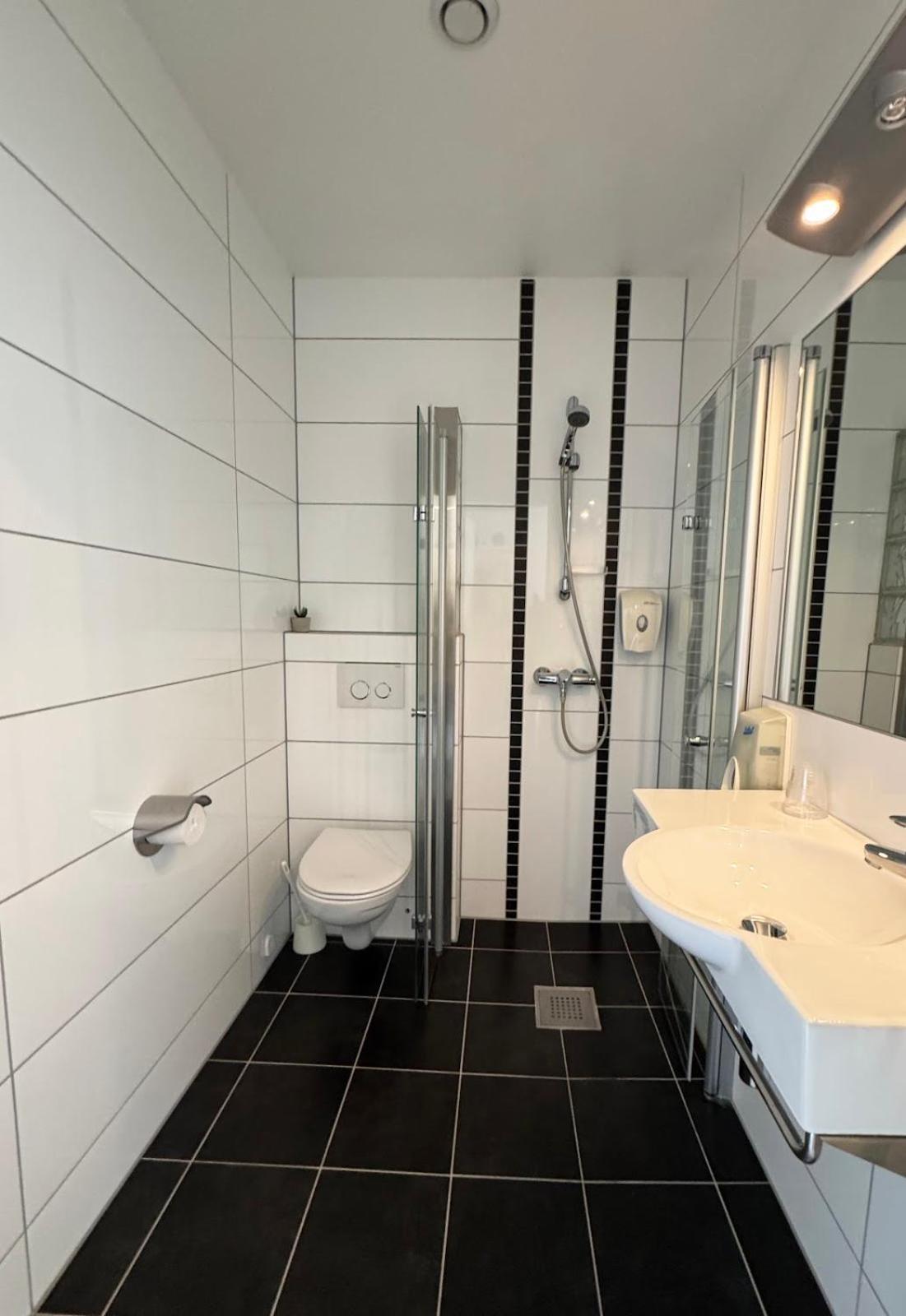 Jibben Hotell مالوي المظهر الخارجي الصورة